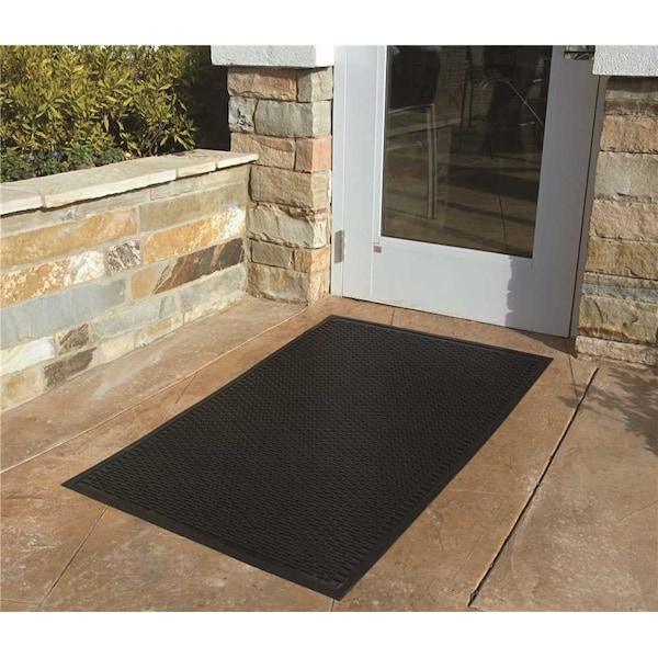 M+A Matting SuperScrape 34 in. x 55 in. Scraper Mat - 555000035
