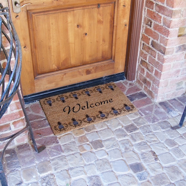 Rubber-Cal "Tropical Pineapple" Doormat, 18 by 30-Inch - 10-106-061