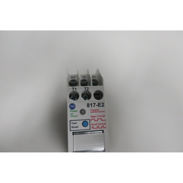 Protección con termistor Allen Bradley 24240VAc 24240VDC, 817E2 - 817-E2