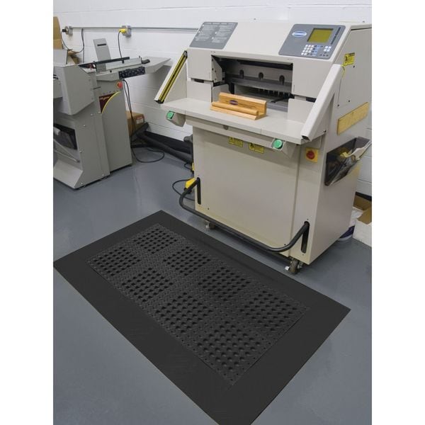 Notrax Interlocking Drainage Mat, PVC, Diamond, 3 ft W x 3 ft L, Black - 620S3636BL