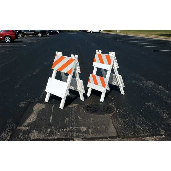 Zoro Select Type 2 Modular Barricade, Co-Polyolefin, High-Intensity Prismatic, 45 in Height, 45 in Length - 97-12-002-45