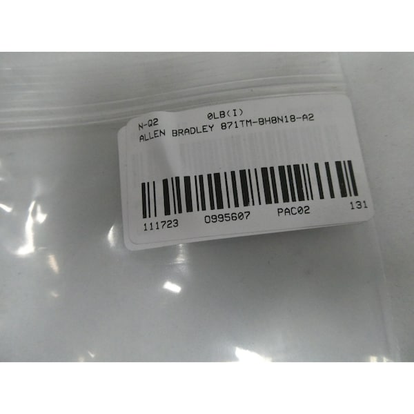 SENSOR DE PROXIMIDAD Allen Bradley 20-250V-AC 20-250V-DC - 871TM-BH8N18-A2