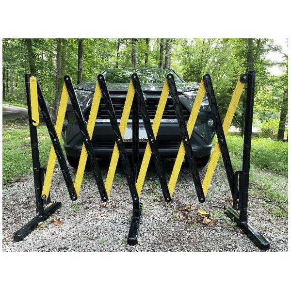 Maxsa Innovations Park RightÃ‚Â® Expandable Fence, 3 Height, 36 Length, 15 - 37950