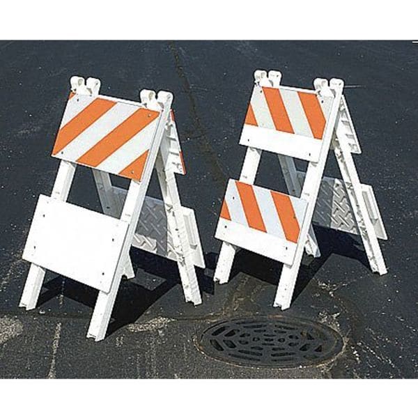 Zoro Select Type 2 Modular Barricade, Co-Polyolefin, Engineer, 45 in Height, 45 in Length, 14 lb, Orange/White - 97-12-002-44