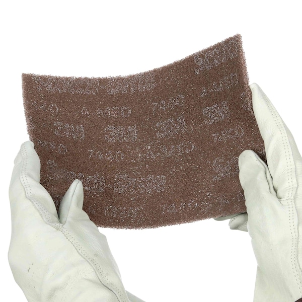 3M Scotch-Brite Heavy Duty Hand Pad 7440B 6 x 9 Aluminum Oxide MED Grit-40 Pads - 7000000715