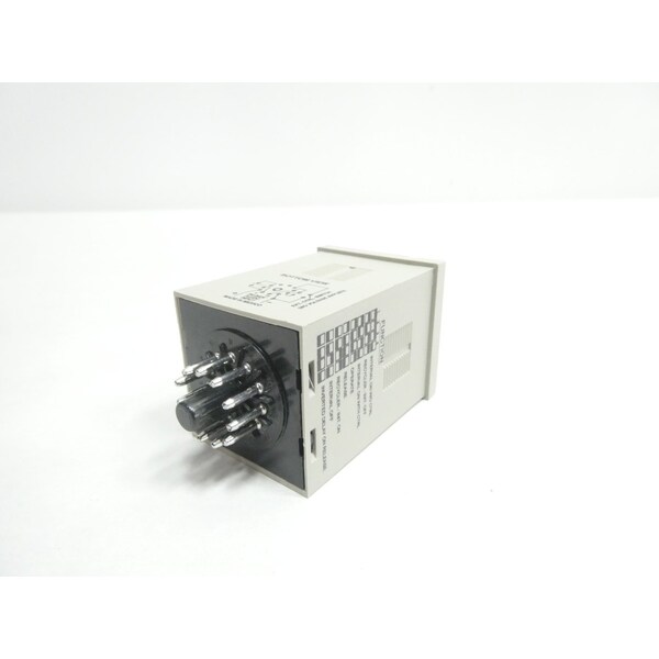 0.1SEG A 100MIN 24-240V-CA 24-240V-CC RELÉ DE RETARDO DE TIEMPO - CNS-35-96