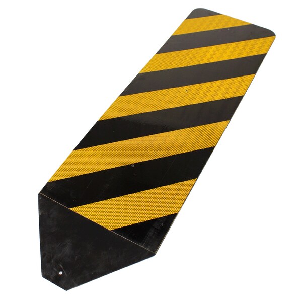 Shur-Tite Bridge Marker 12 in. X 36 in. OM3 Stripe RT Down to LT Black Panel Only - 46526