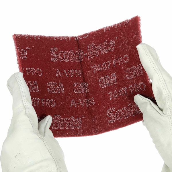 3M Scotch-Brite PRO Hand Pad With Aluminum Oxide Grit, 6 x 9, 20 Pads - 7100023339