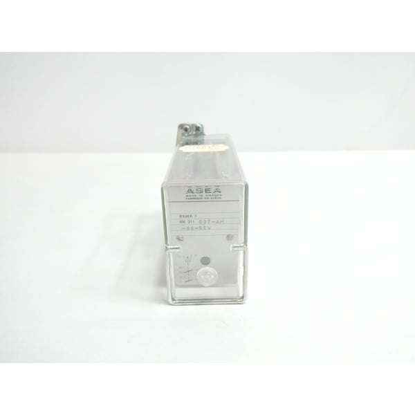 ¬RELEVADOR DE CONEXIÓN A CORRIENTE DIRECTA DE 48V ASEA - RXMA1 RK 211 037-AH