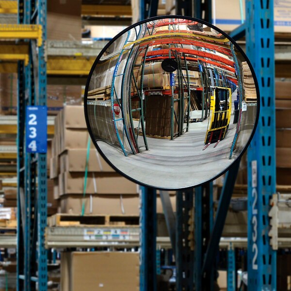 Global Industrial Round Glass Convex Mirror, Indoor, 26 Dia., 160, Viewing Angle - 670555