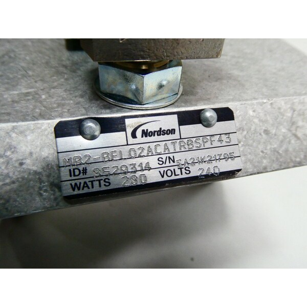 Nordson 240V-AC HOT MELT GLUE APPLICATOR - MB2-BEL02ACATRBSPF43