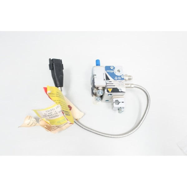 Nordson CLASSICBLUE 02 T 200W 240V-AC HOT MELT GLUE APPLICATOR - 8520382