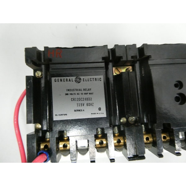 Relevador INDUSTRIAL 115V-AC OTRO - CR120C24802