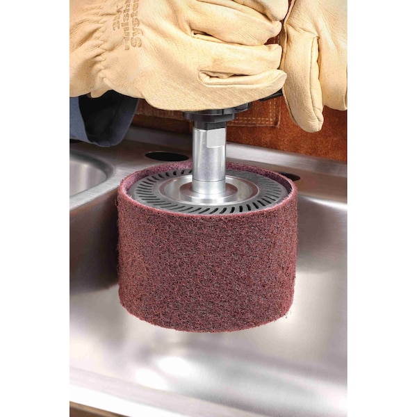 3M Scotch-Brite Surface Conditioning Belt 6 x 48 MED Grit Aluminum Oxide - 7000120725