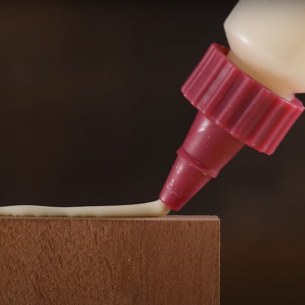 Milescraft Wood Glue Bottles with No-Drip Applicator Tips. 15oz. and 5oz - 7369