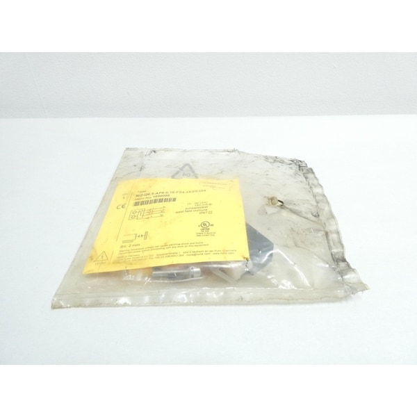 SENSOR DE PROXIMIDAD DE 10-30V-DC - NI2-Q6,5-AP6-0,16-FS4.4X3/S304