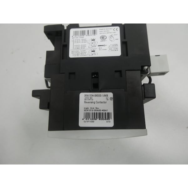 Contacto de inversión Siemens SIRIUS 120V-AC - 3RA1334-8XB30-1AK6