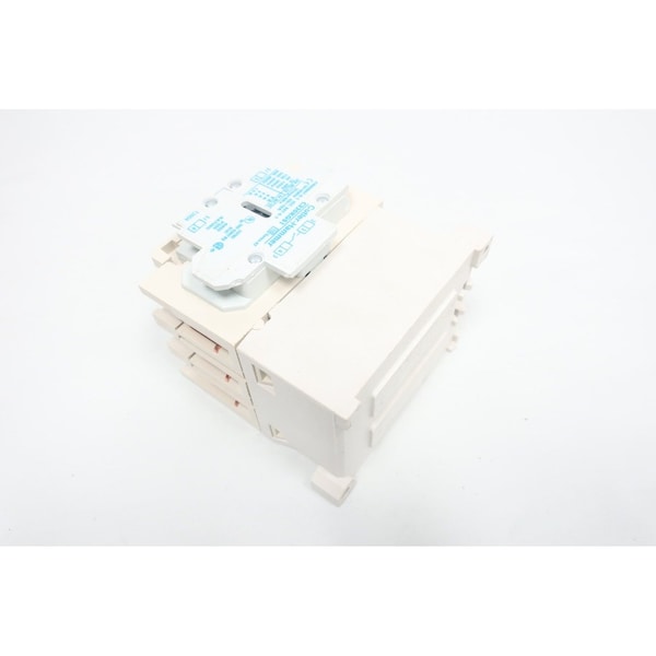 Contactor Eaton Cutler-Hammer, 110 a 120V AC, 37 A, Reversión: No reversión - CE15GNS3AB