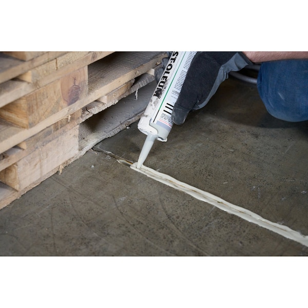 Rust-Oleum Concrete Repair Compound, Cartridge, Gray, Concrete Saver Pro - 392530