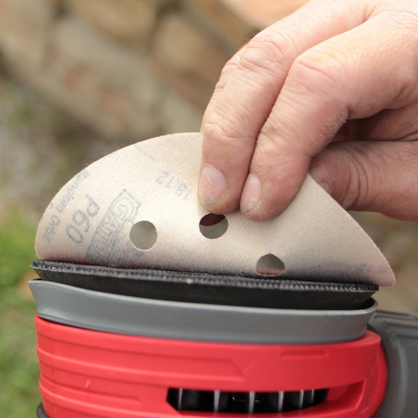 Gator Finishing 5" Red Resin Random Orbit Sander Hook and Loop Discs, 60 Medium Grit Remove - 4345