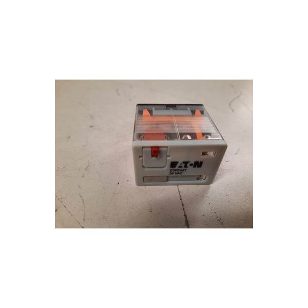 
Relevador de 4PDT - Bobina de 24 VCA - D7PF4AT