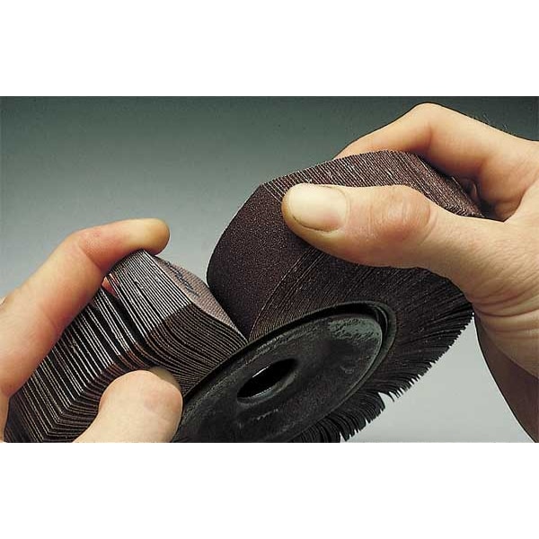 Norton Abrasives Flap Wheel, Non-Woven, AO, 2x1x1/4 Shnk, MED - 66261051716