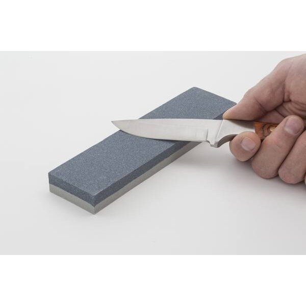 Smiths Consumer Products 2023 Smith'S 8In Dual Grit Combination Sharpening Stone - SMI-50821
