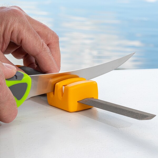 Smiths Consumer Products 2023 Smith'S Regalriver Hook And Knife Sharpener - SMI-50626