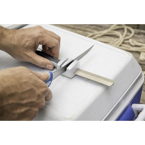 Smiths Consumer Products 2023 Smith'S Lawaia Diamond Hook And Knife Sharpener 12 Pc Bucket - SMI-51210
