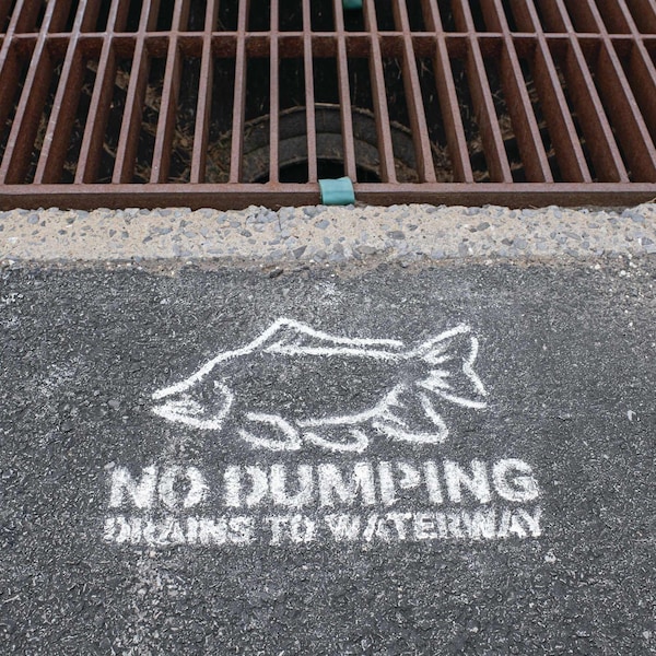 Pig Storm Drain Stencil Kit, Storm Drain Marker, 8.75in W x 12.375in L, 3PK - SGN8205