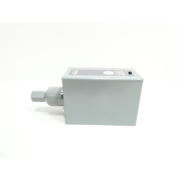 Interruptor de presión Allen Bradley 4-150PSI 24-600V-AC 125-250V-DC - 836-C7A