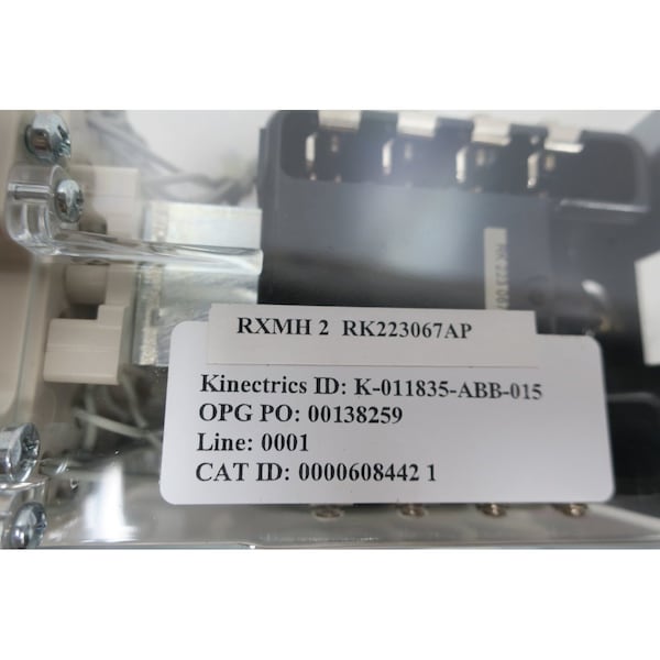 Abb Combiflex Auxiliary 125VDC PlugIn Relay, RXMH2 RK223067AP - RXMH2 RK223067AP

Abb Combiflex Auxiliar 125VDC Relé de Conexión, RXMH2 RK223067AP - RXMH2 RK223067AP