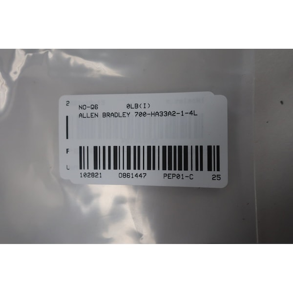 Relevador de conexión de 240VCA Allen Bradley - 700-HA33A2-1-4L