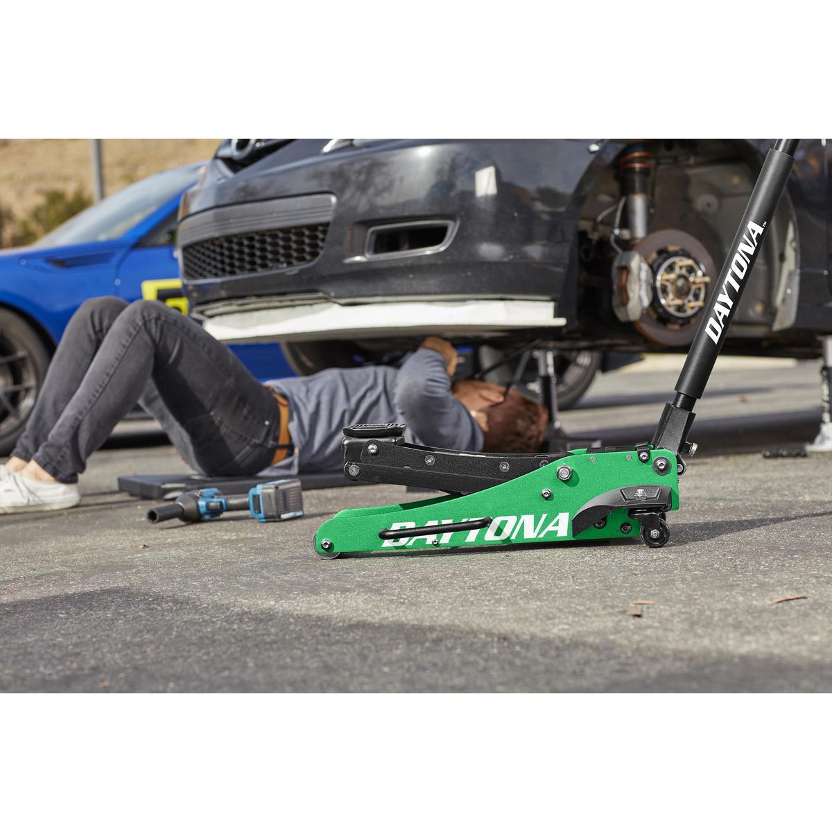 Gato de piso de aluminio de la serie profesional de carreras de 2 toneladas Daytona con BOMBA RÁPIDA - 58393
