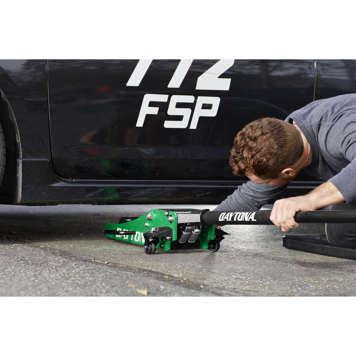 Gato de piso de aluminio de la serie profesional de carreras de 2 toneladas Daytona con BOMBA RÁPIDA - 58393