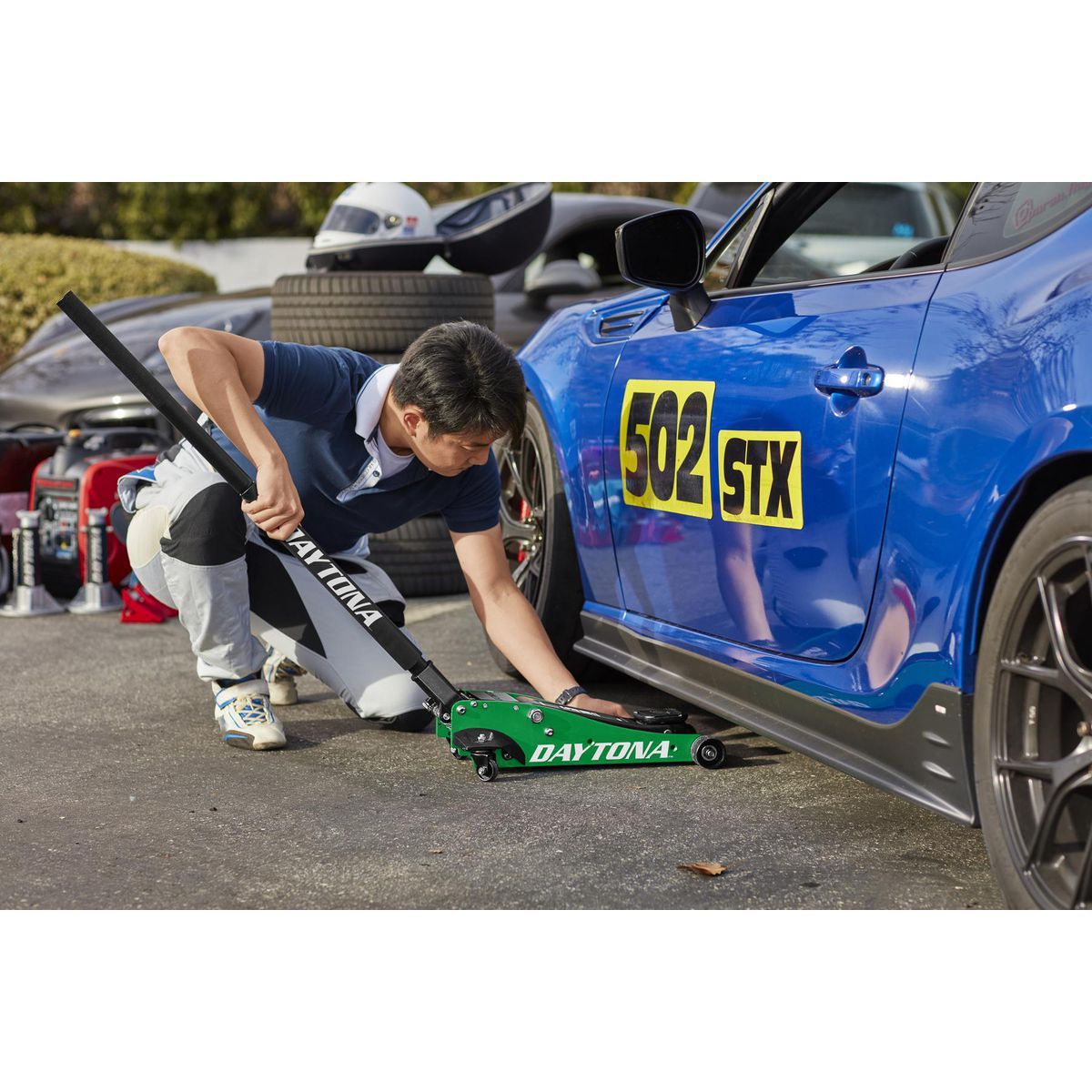 Gato de piso de aluminio de la serie profesional de carreras Daytona 1.5 toneladas con BOMBA RÁPIDA - 58206