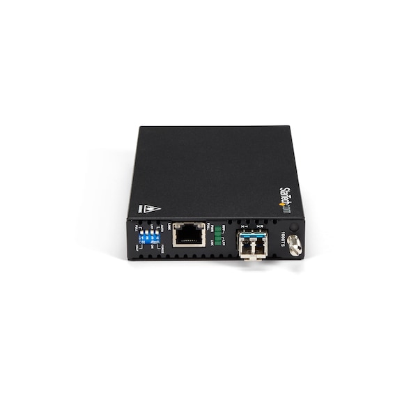 Startech.Com GbE Fiber Media Converter - 10km - Fiber-to-Copper - LC SM - ET91000SM10