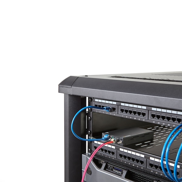 Startech.Com GbE Fiber Media Converter - 10km - Fiber-to-Copper - LC SM - ET91000SM10