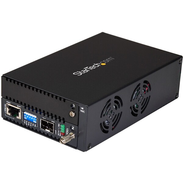 Startech.Com 10GbE Fiber Media Converter with an Open SFP+ Slot - Managed - ET10GSFP
