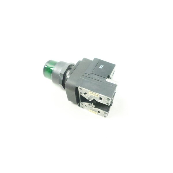Botón pulsador iluminado verde de 12-130V CA 12-130V CC - 800H-QRBH2GA4Y de Allen Bradley.