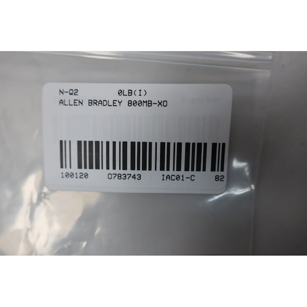 Botón pulsador iluminado Allen Bradley 800Mb-XO - 800MB-XO