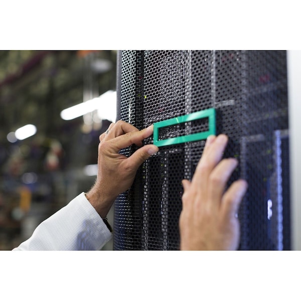Hpe HPE QSFP28 to SFP28 Adapter - 845970B21