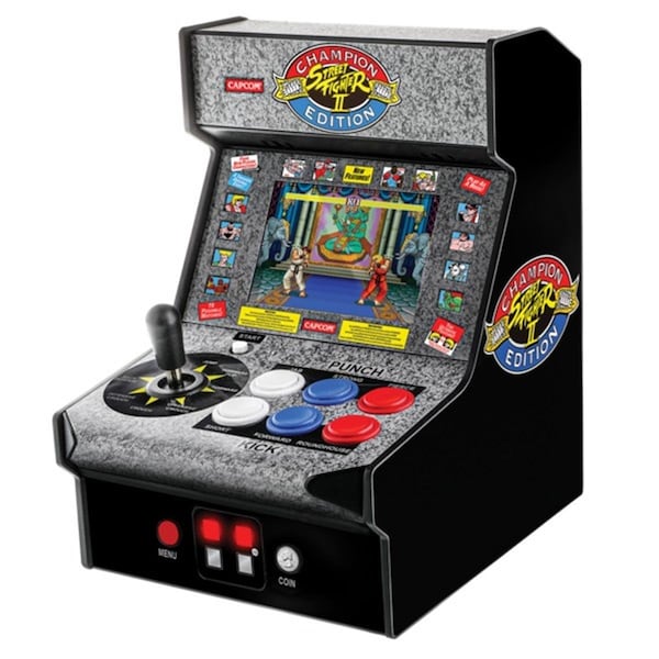 Bionik Street Fighter II Mini Arcade Champion Edition Micro Player - BI392558