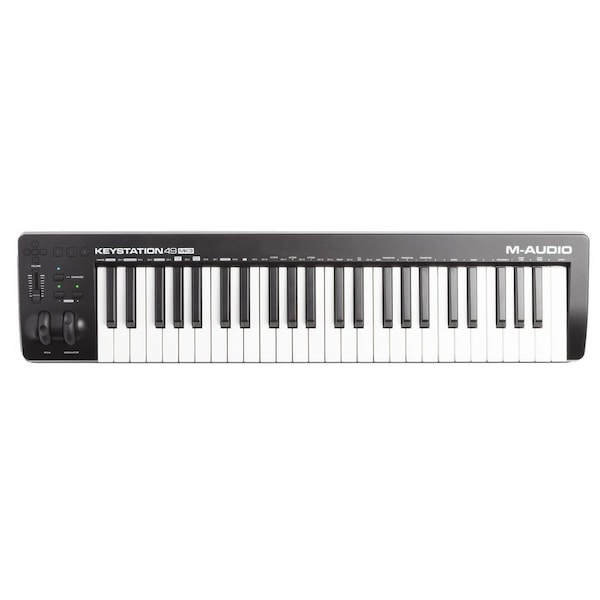 M-Audio USB-MIDI Keyboard w/49 full-size velocity-sensitive synth-action keys with natural feel - KEYSTATION49MK3