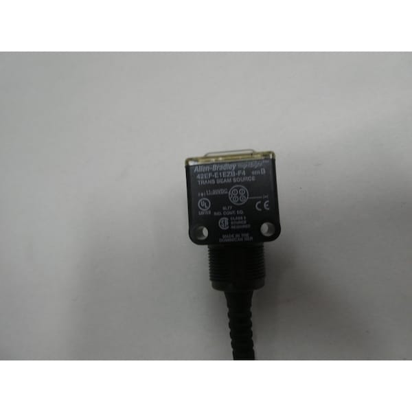 Sensor fotoeléctrico Allen Bradley Photoswitch Rightsight Transmitted Beam Source 11-30V-DC - 42EF-E1EZB-F4