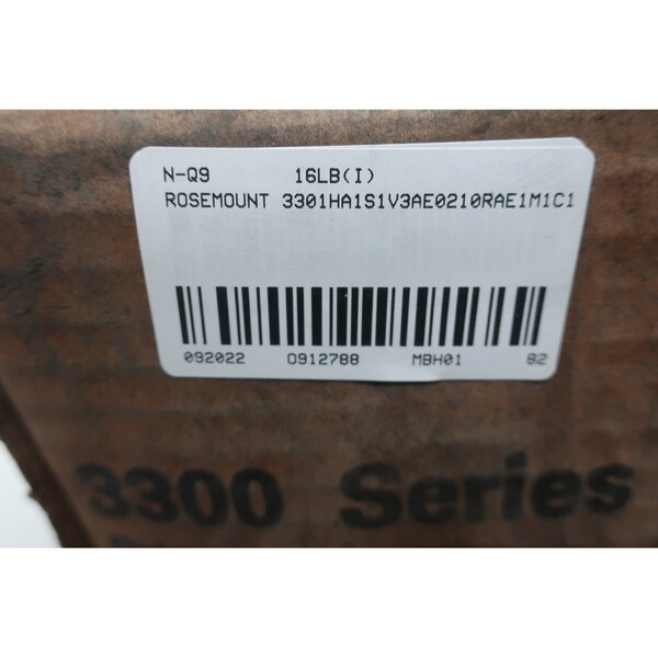 Sensores de nivel de radar y transmisor Rosemount de 11-42V-DC - 3301HA1S1V3AE0210RAE1M1C1