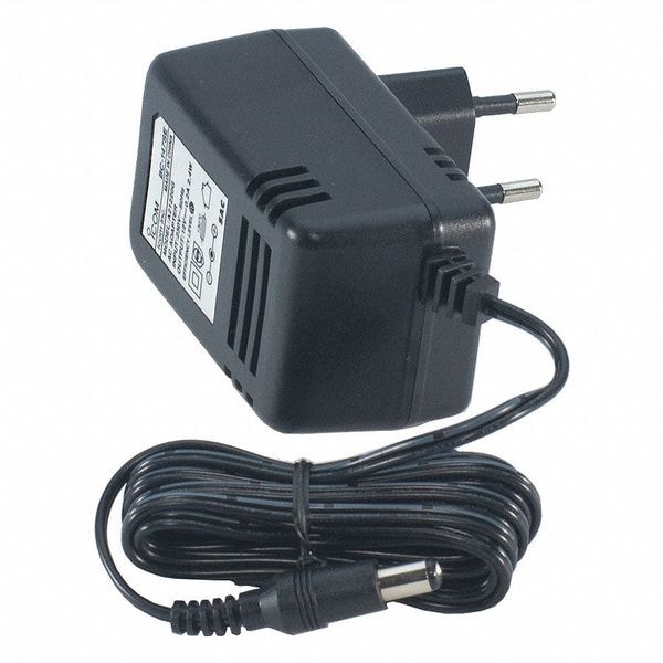 Icom Charger, 220VAC, 3-1/2" H x 1-3/4" L - BC147SE 15