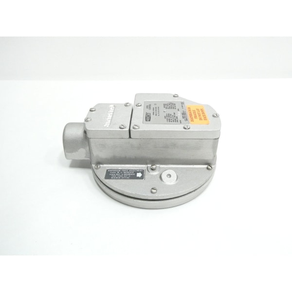 Control de nivel de proximidad Dwyer 125/250/480V-AC OTROS SENSORES Y TRANSMISORES DE NIVEL - PSD16A