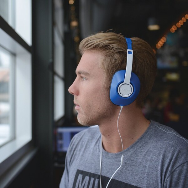 Koss Over-Ear Headphones with Microphone and In-Line Remote, UR23i, Blue - 195190.101