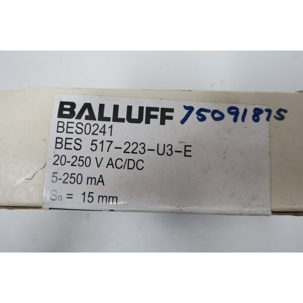 Interruptor de proximidad de Balluff 20-250V-AC 20-250V-DC - BES0241 BES-517-223-U3-E